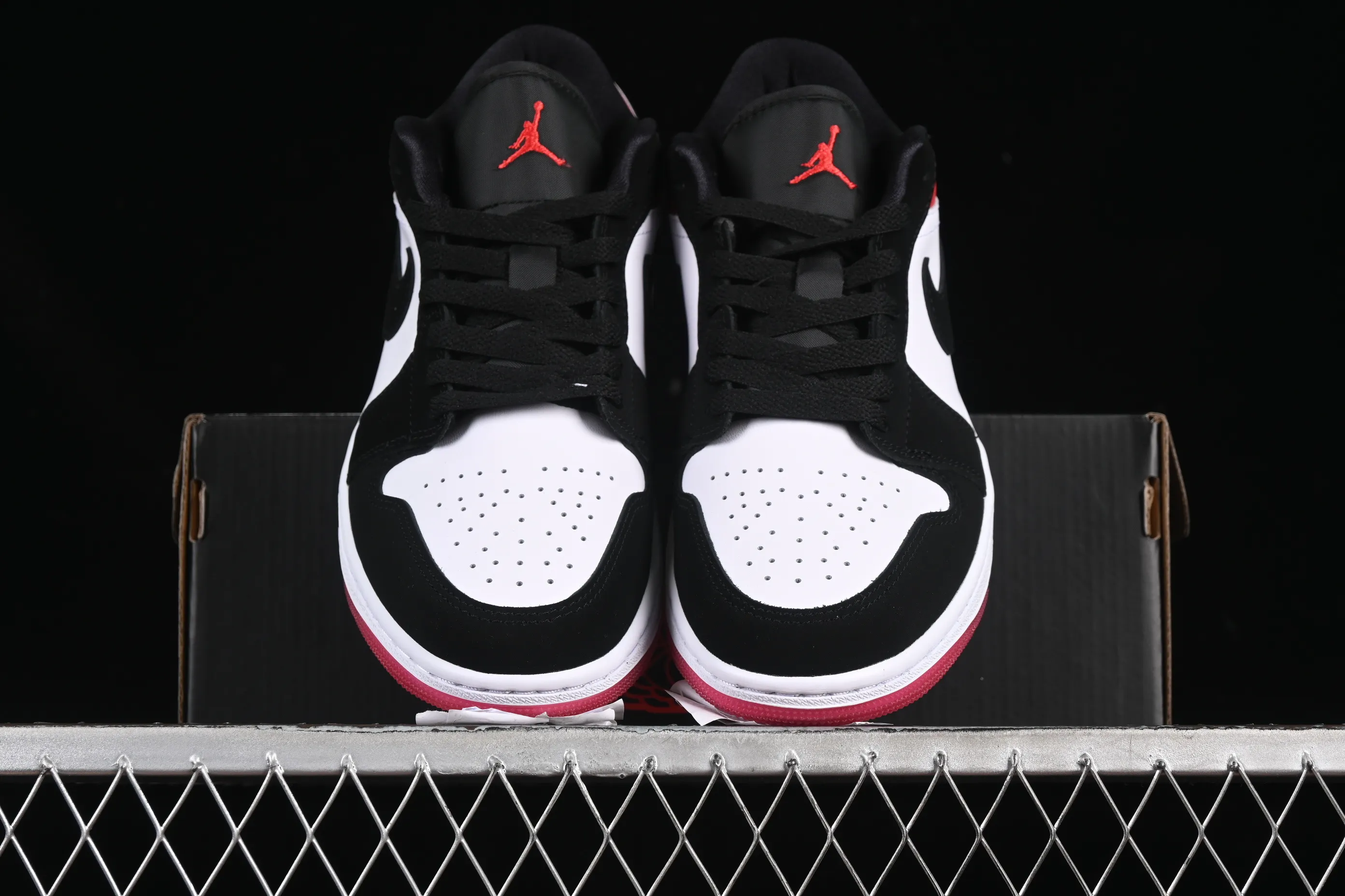 All categories Air Jordan Jordan series basketball shoes Air Jordan 1 Low G version pure original Air Jordan 1 Low "White Black Gym Red" AJ1 Joe 1 black toe 2.0 low-top cultural casual sneakers IB8971-106